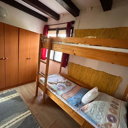 Holiday home 2 Haloszobas Vendeghaz *