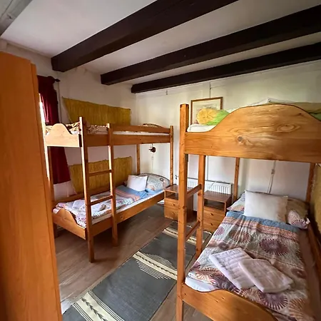 2 Haloszobas Vendeghaz Holiday home Balatonboglar
