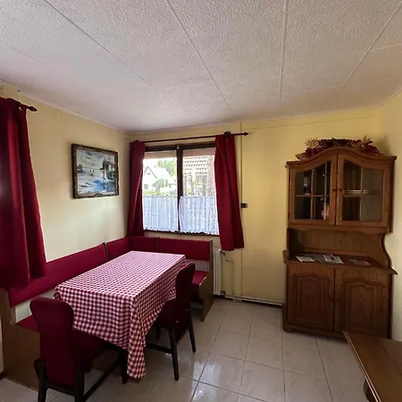 Holiday home 2 Haloszobas Vendeghaz Balatonboglar