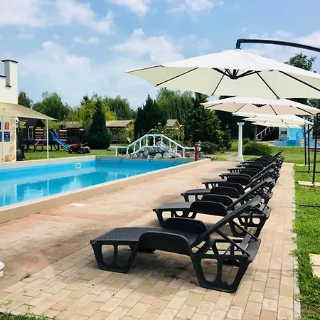Dom wakacyjny 2 Haloszobas Vendeghaz Balatonboglár